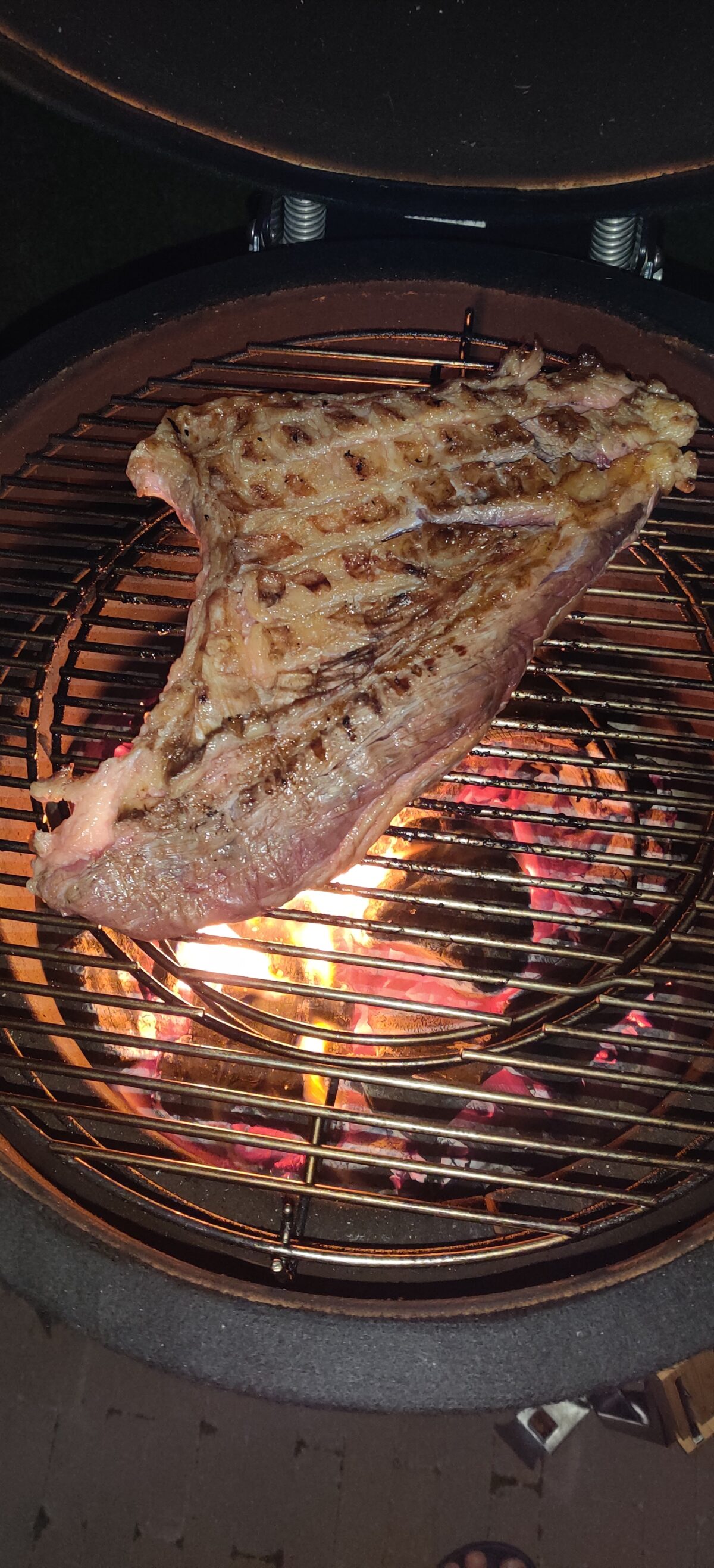 kamado-vergelijken-scaled-e1651060244670 kamado vergelijken